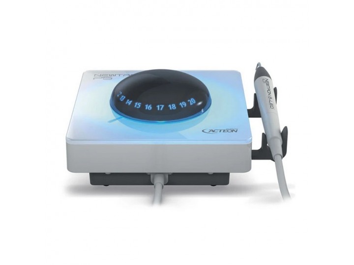 P5 Newtron B.LED - компактный ультразвуковой скалер с подсветкой