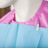 Фартук нейлоновый с зажимами Clean+Safe, Medium 70х100см