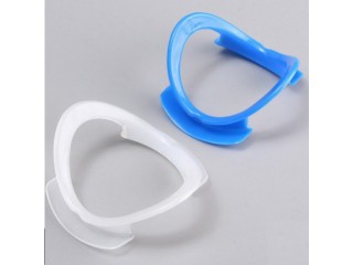 Губодержатель