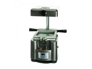 Вакуумформер UltraVac