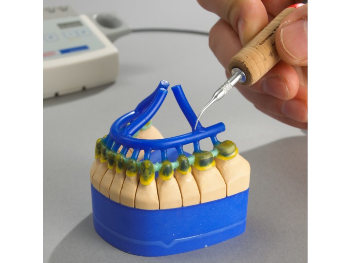 Проволока восковая GEO средней твердости, синяя 2,0 мм 6783020